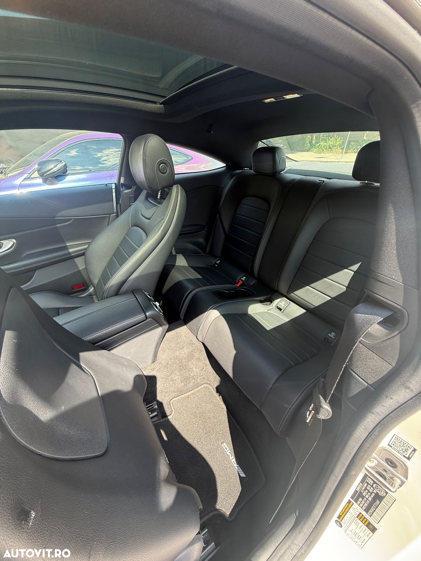 Mercedes-Benz C 300 Coupe Aut. - 11