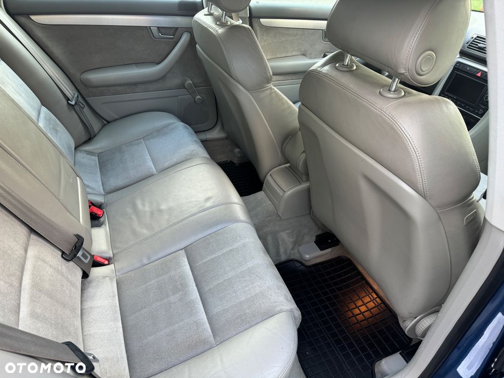 Audi A4 - 16