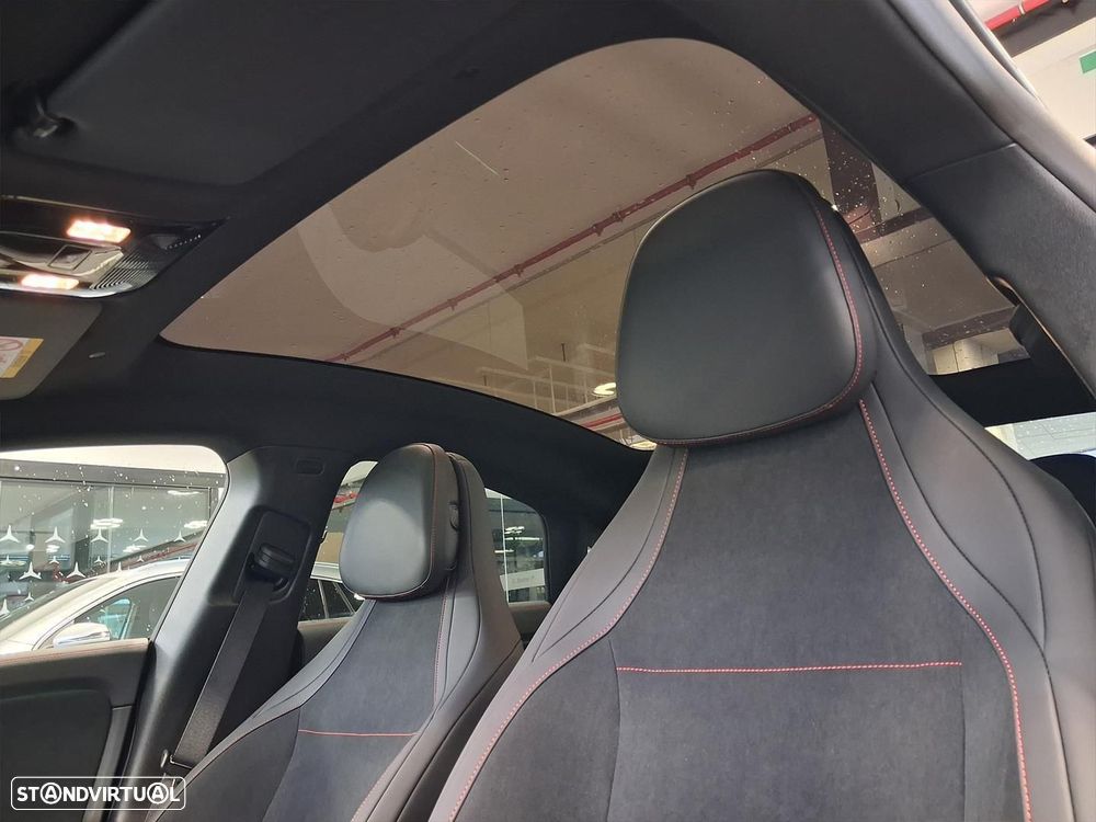 Mercedes-Benz CLA 250+ EQ - 12