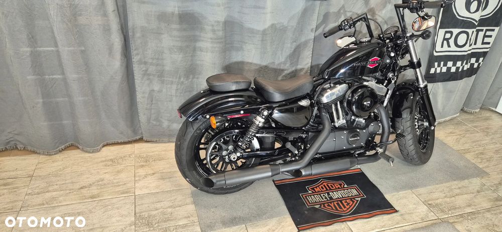 Harley-Davidson Sportster Forty-Eight - 23
