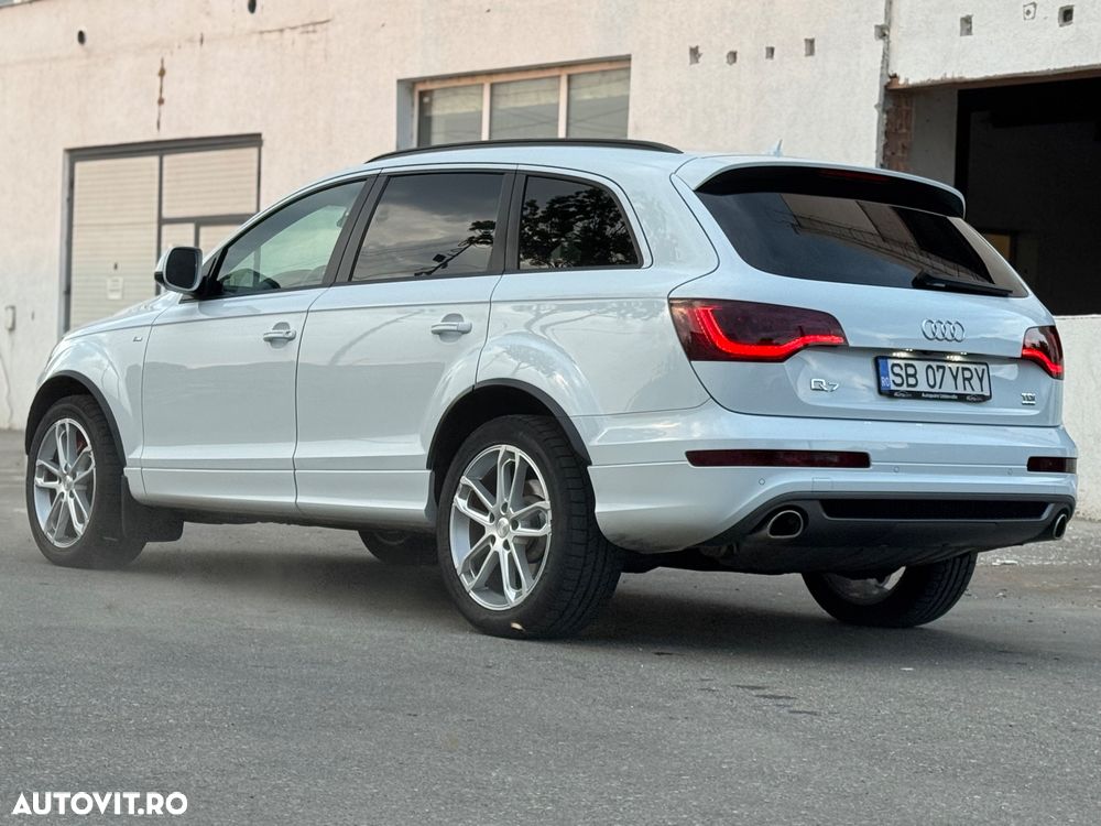 Audi Q7 - 13