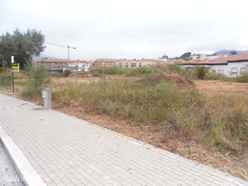 Lote de terreno para construção - Grande imagem: 2/2