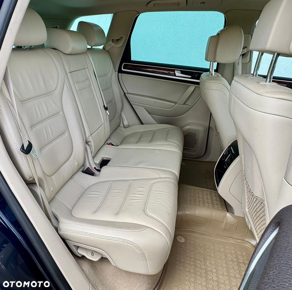 Volkswagen Touareg - 20