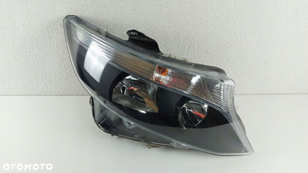 MERCEDES VITO 447 14- LAMPA PRAWA REFLEKTOR PRAWY - 11