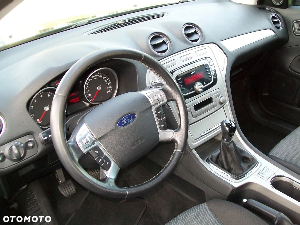 Ford Mondeo 2.0 Viva Trend - 17
