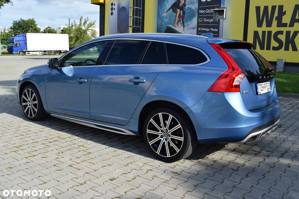Volvo V60 D4 Geartronic Summum - 6