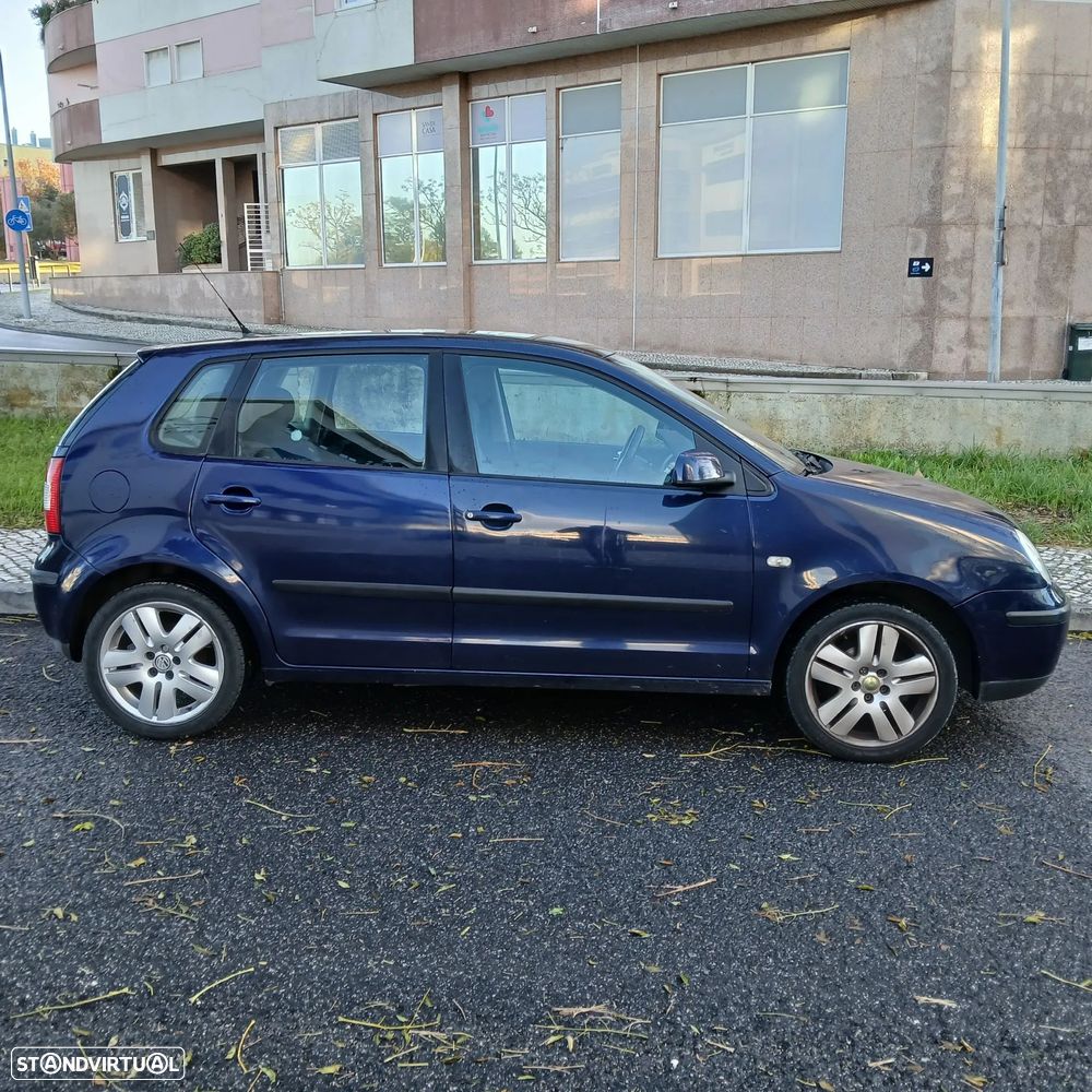 VW Polo 1.2 Confortline - 1