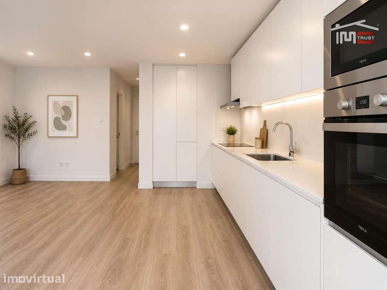 T1 Remodelado com Quintal no Alto do Seixalinho | Excelente Localiz... - Grande imagem: 2/10