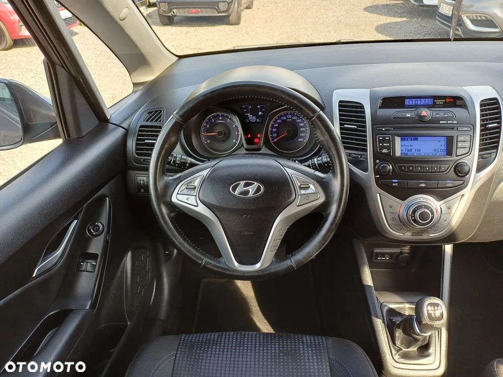 Hyundai ix20 1.4 blue Style - 23