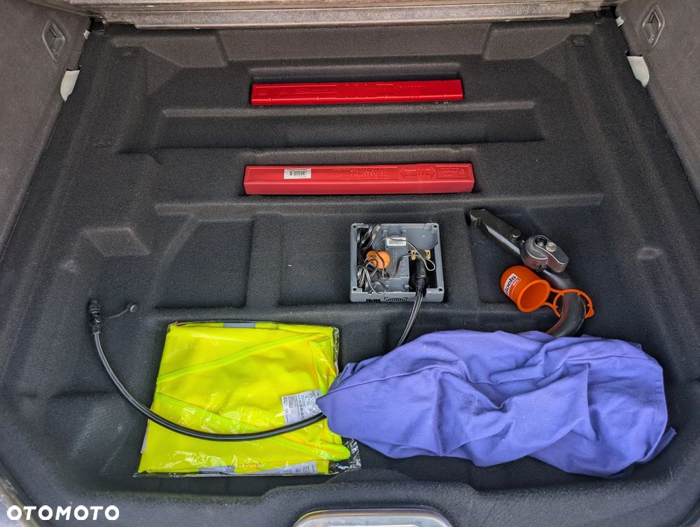 Volvo V60 D3 Geartronic Summum - 35