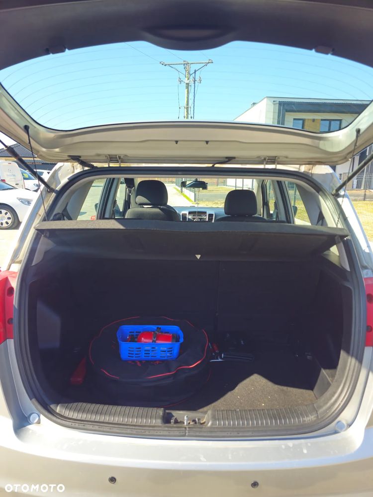Kia Venga 1.4 M - 6