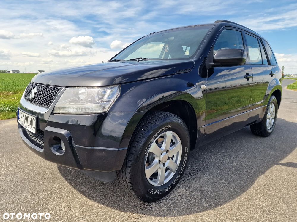 Suzuki Grand Vitara 2.0 - 11