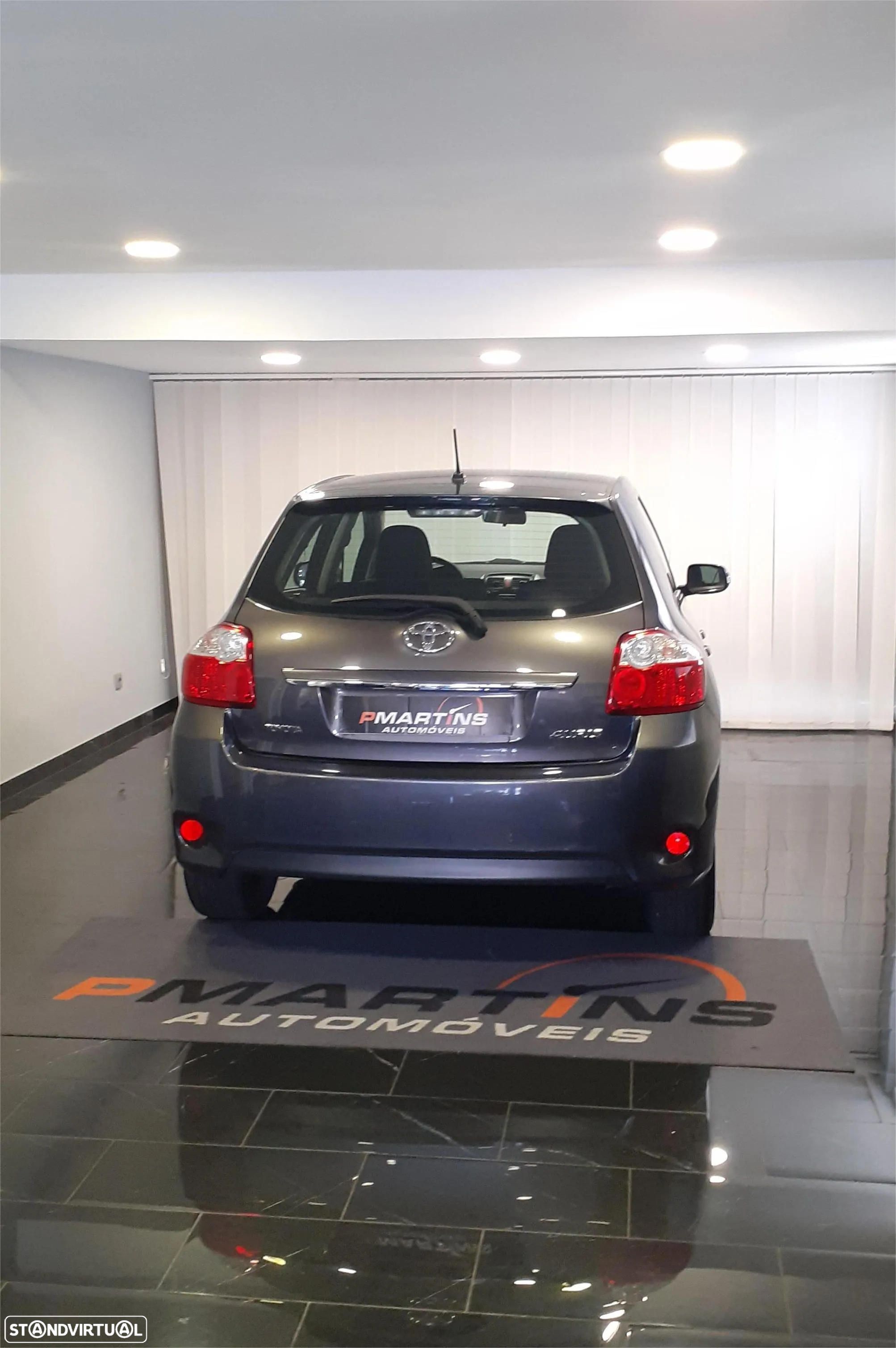 Toyota Auris 1.4 VVT-i AC - 11