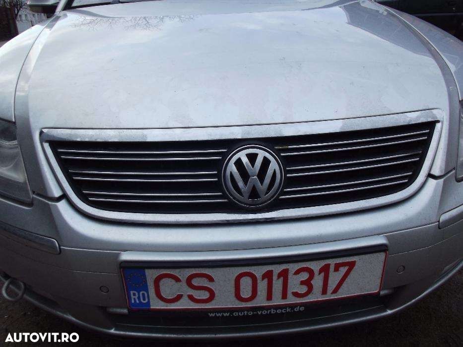 Capota VW Phaeton gri Grila Capota VW Phaeton dezmembrez Phaeton 5.0 - 1