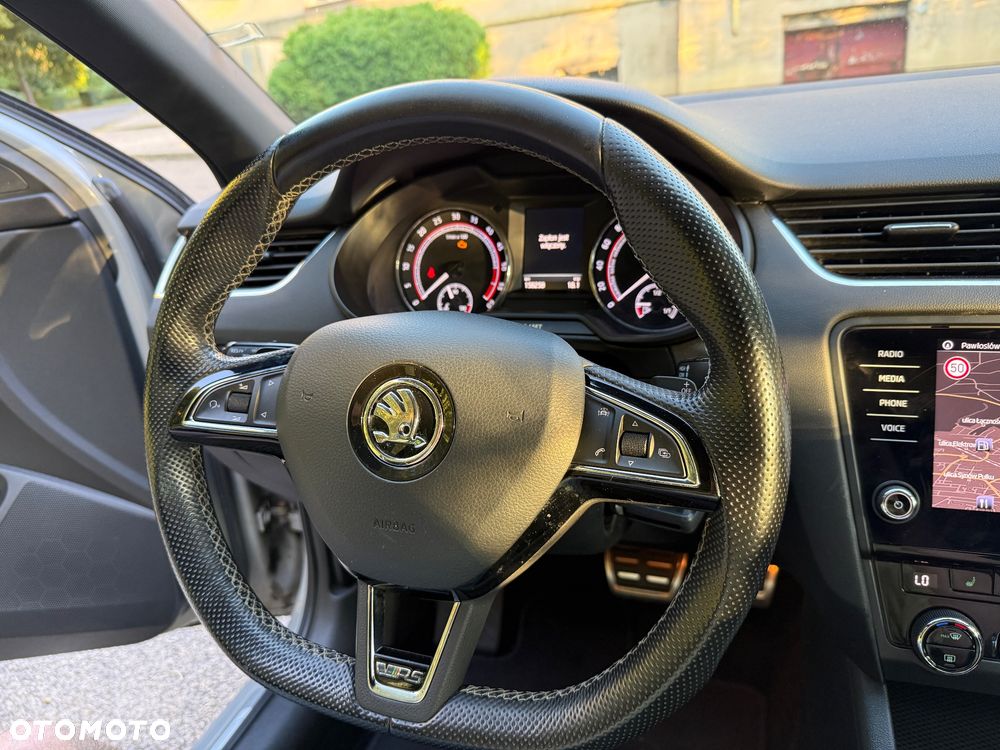 Skoda Octavia 2.0 TDI 4x4 DSG RS - 20