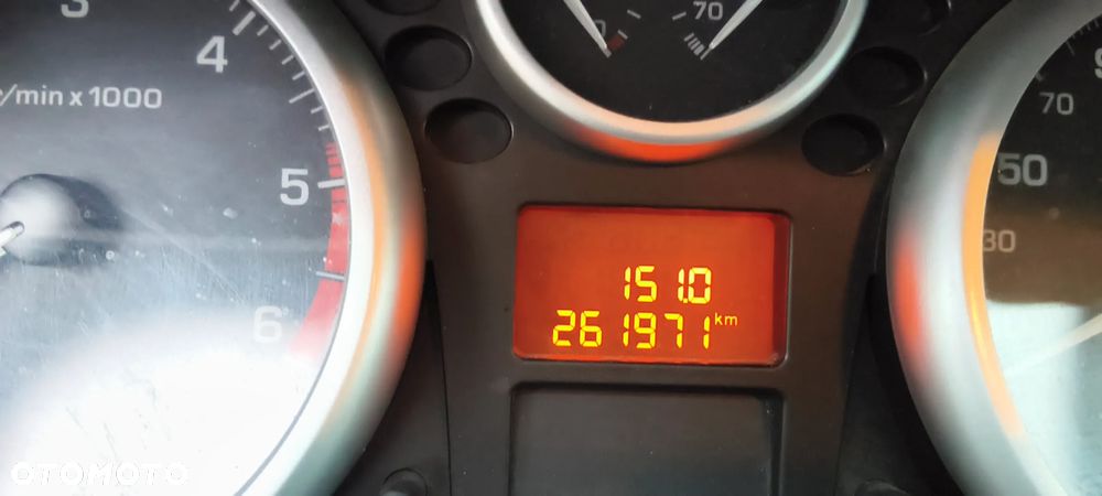 Peugeot 207 1.4 HDi Presence - 10