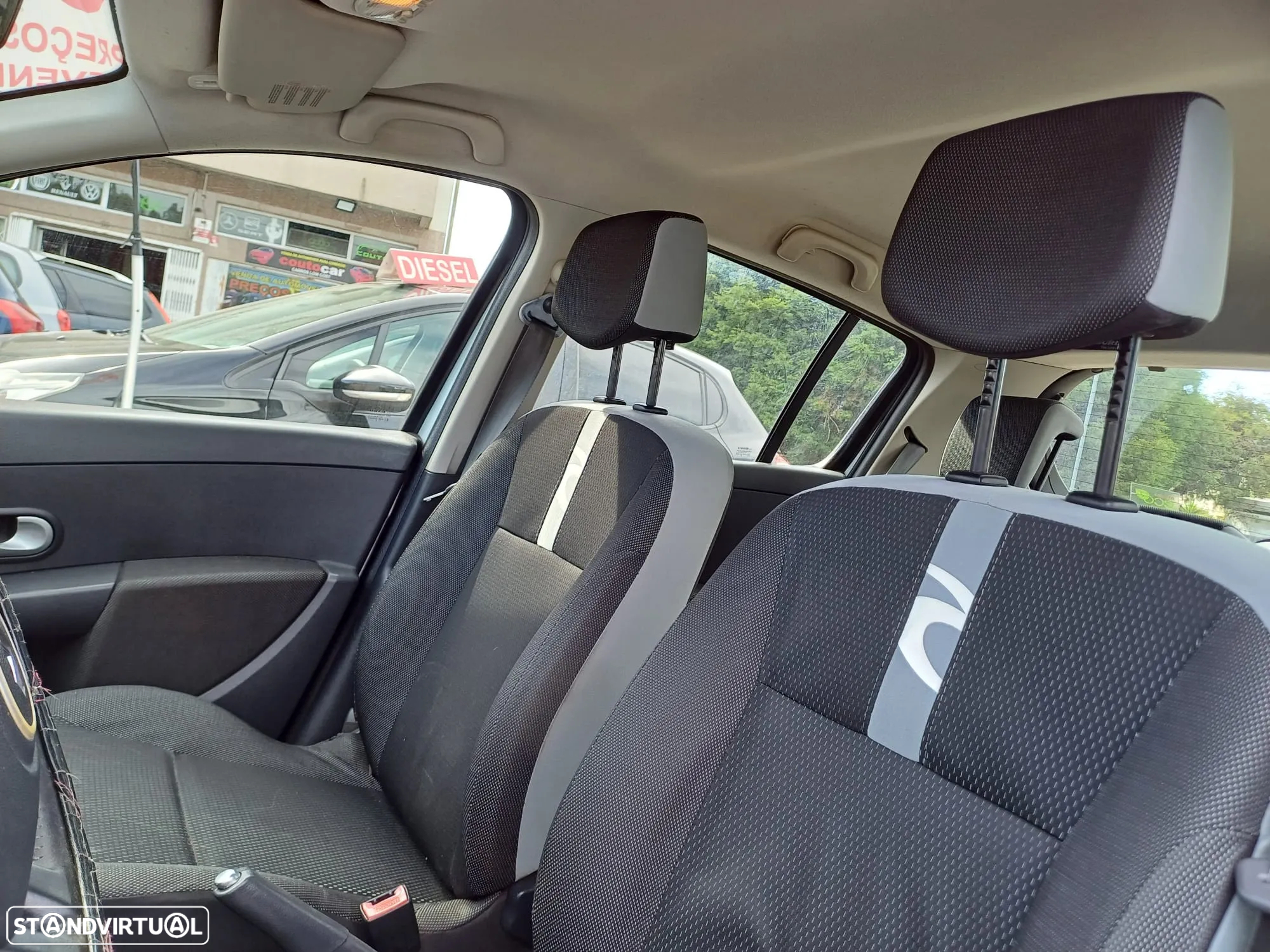 Renault Clio 1.2 16V Rip Curl - 6