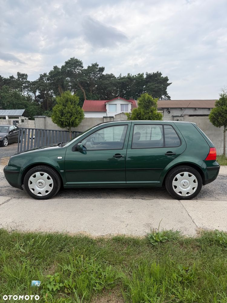 Volkswagen Golf 1.9 TDI Comfortline - 1