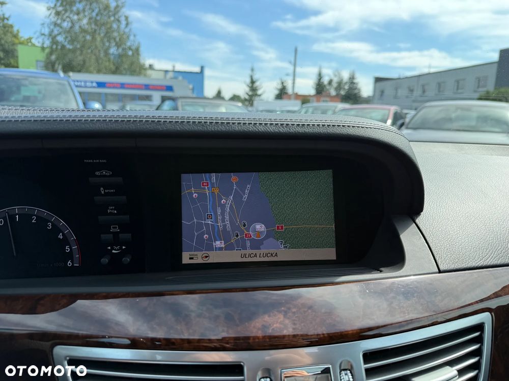 Mercedes-Benz Klasa S 350 (BlueTEC) d 4-Matic L 7G-TRONIC - 22