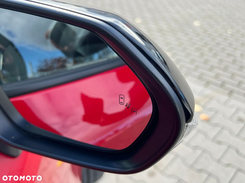 Toyota Corolla 1.8 Hybrid GR Sport - 12