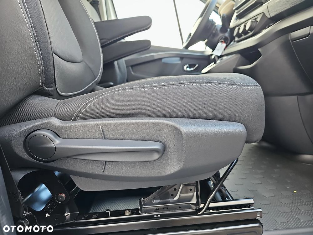 Renault TRAFIC Furgon L1H1 - 19