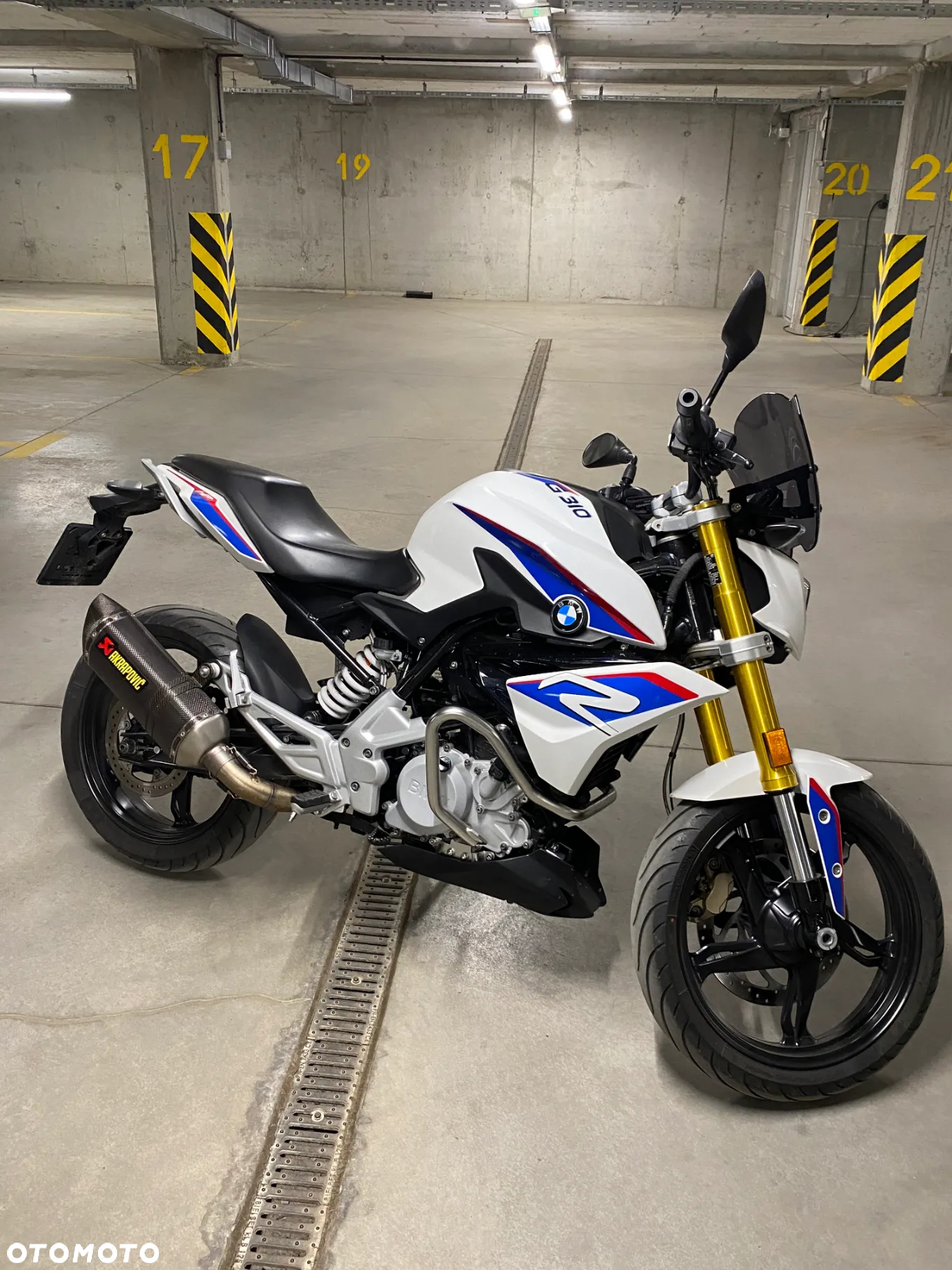 BMW G - 4