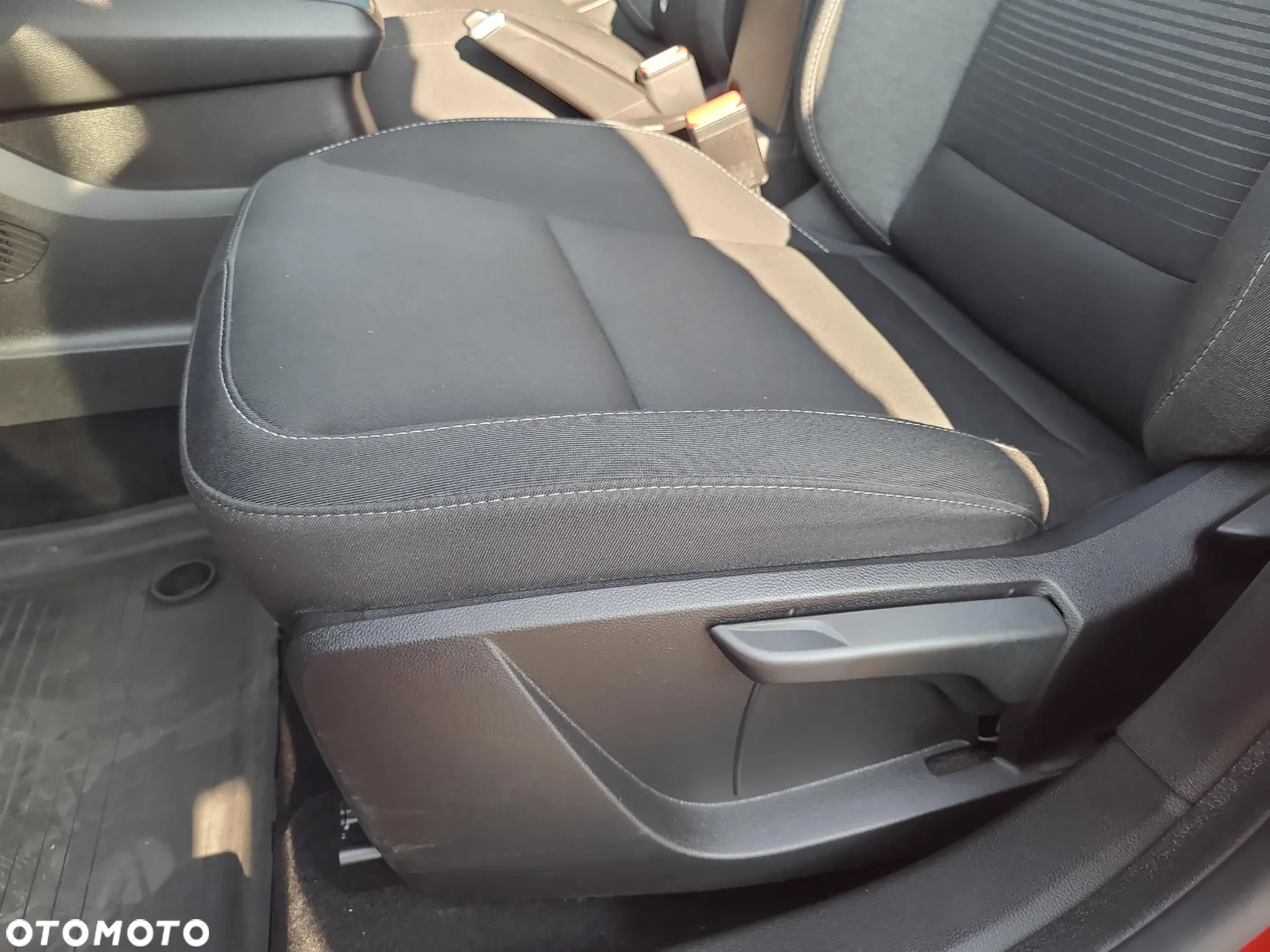 Renault Captur 1.0 TCe Zen - 12