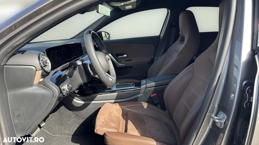 Mercedes-Benz A 200 MHEV 7G-DCT - 13