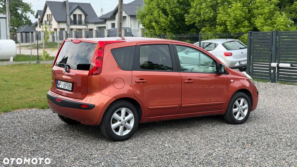 Nissan Note 1.6 Tekna - 10