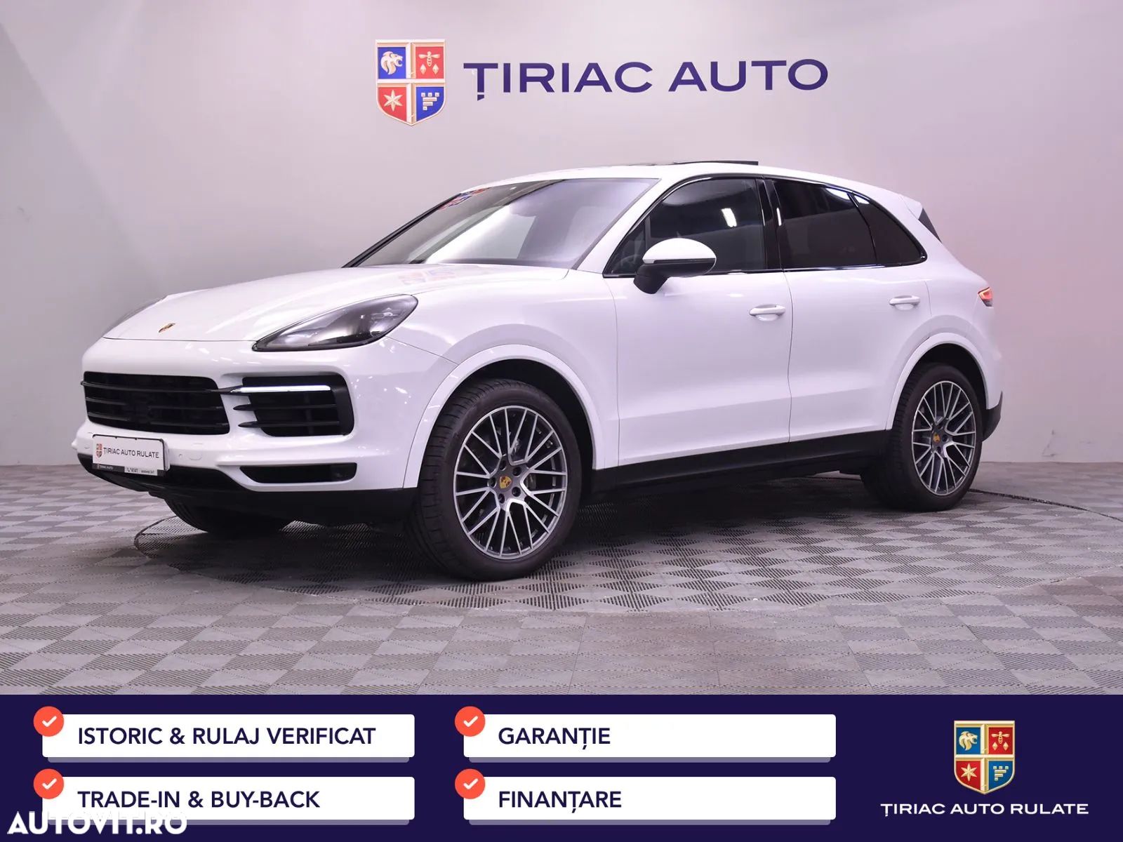 Porsche Cayenne - 1