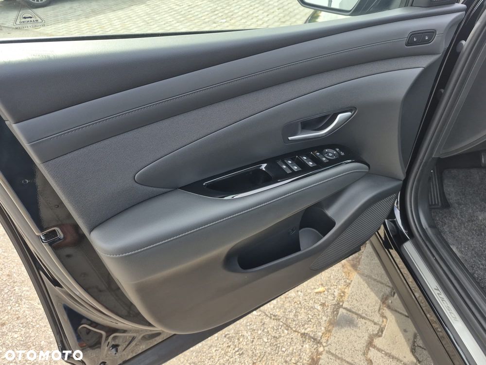Hyundai Tucson - 24