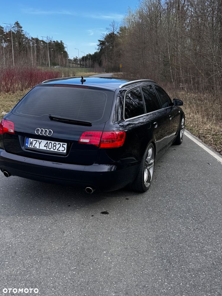 Audi A6 Avant 4.2 quattro tiptronic - 11