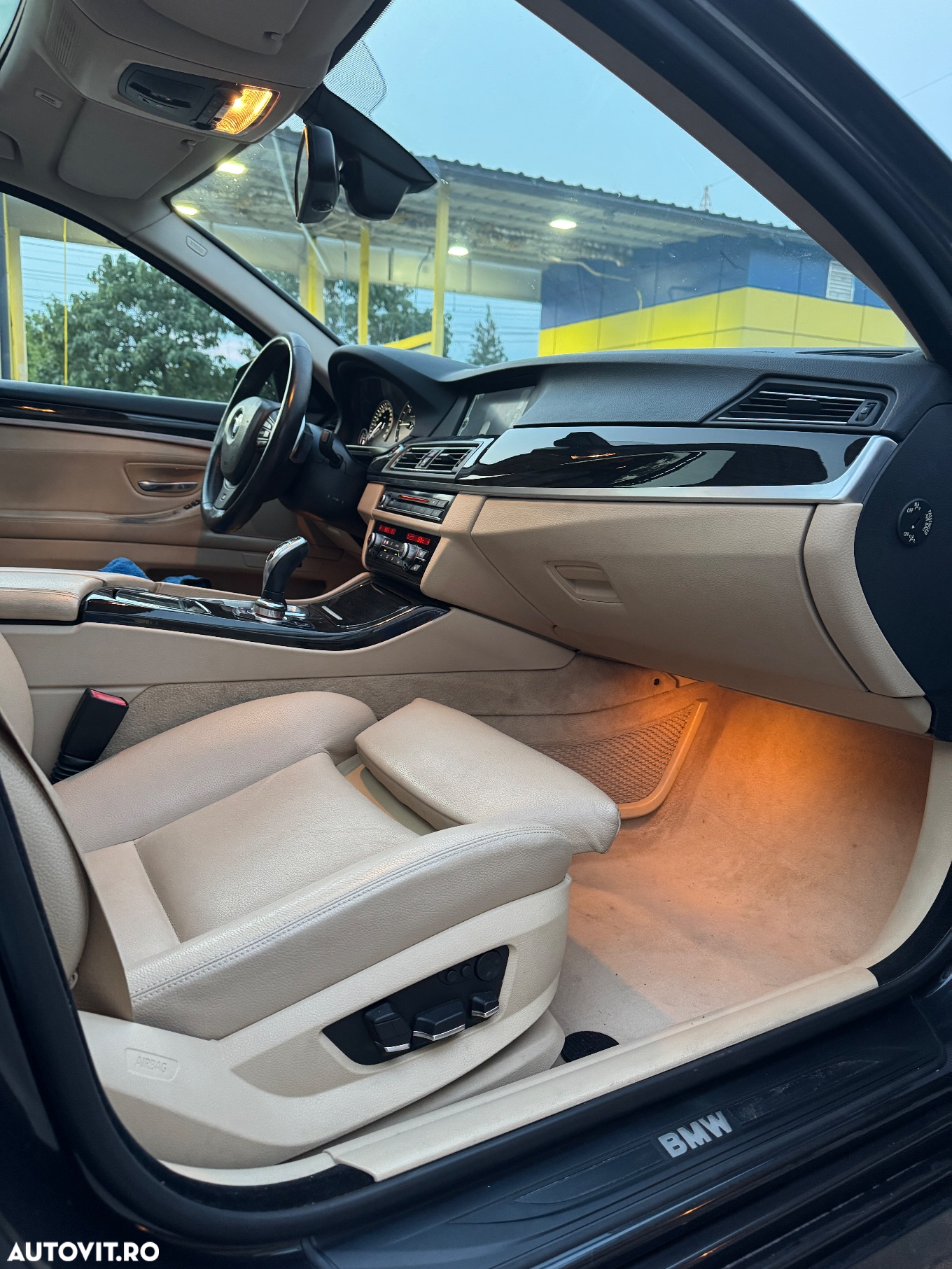 BMW Seria 5 520d Touring Aut. - 28
