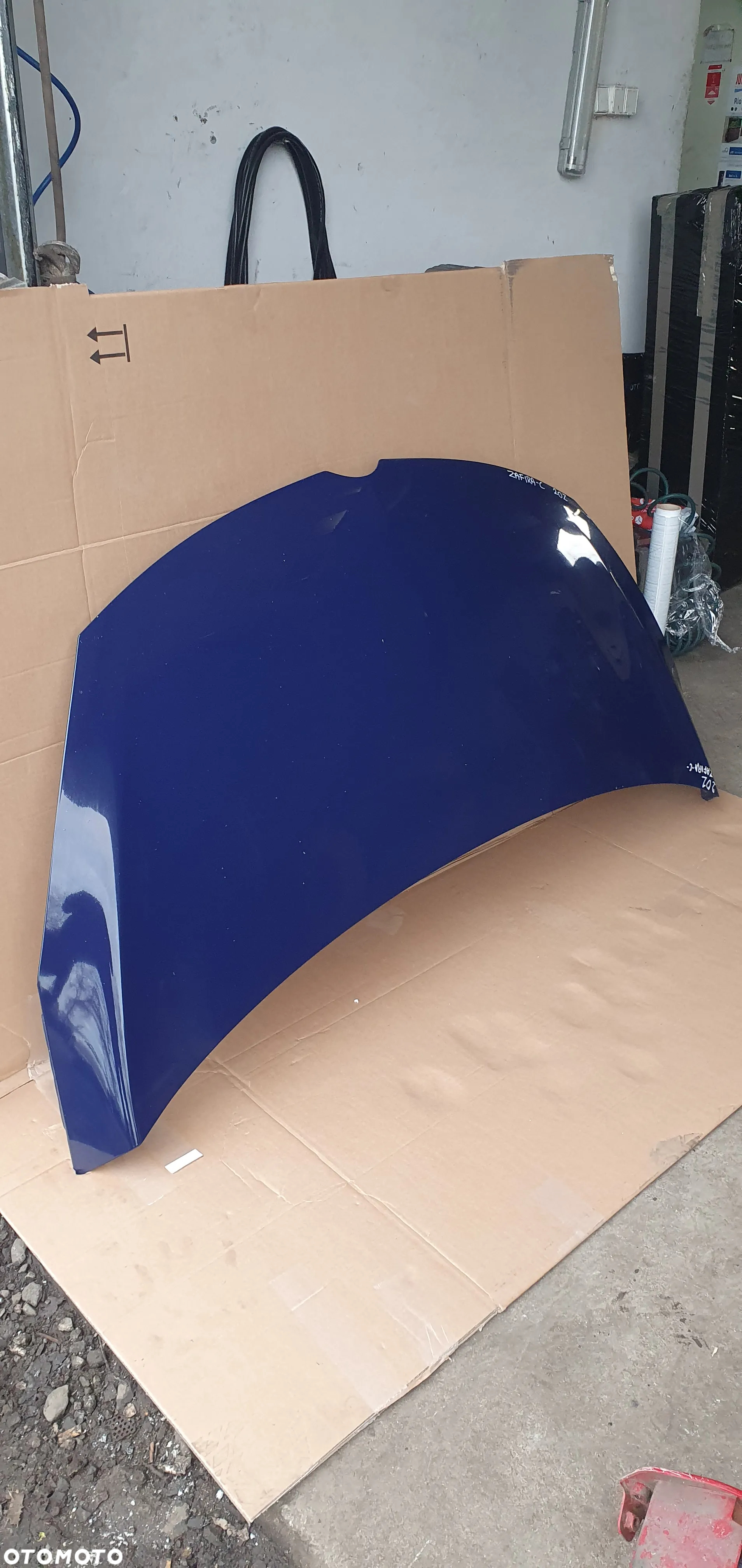 Maska pokrywa silnika Opel Zafira C 20Z - 4