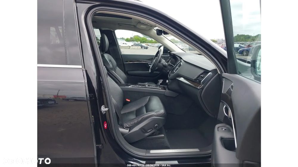Volvo XC 90 T6 AWD Momentum - 9