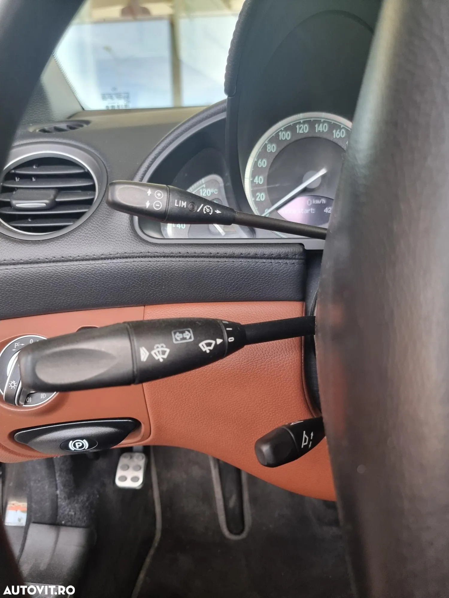 Mercedes-Benz SL 350 Aut - 16
