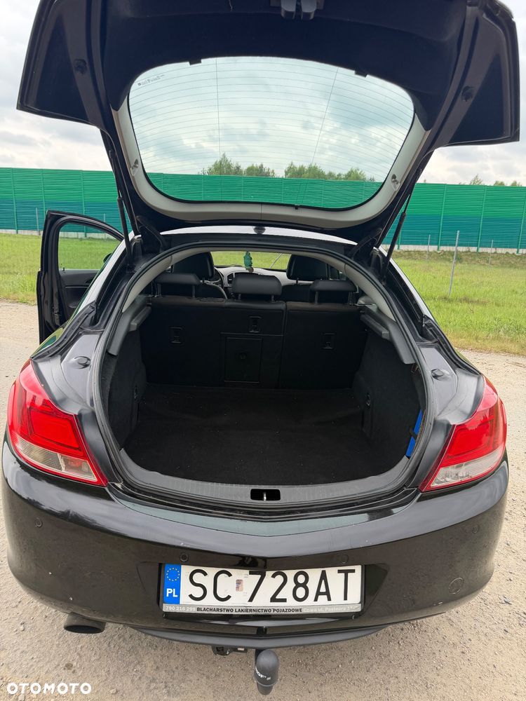 Opel Insignia 1.8 - 13
