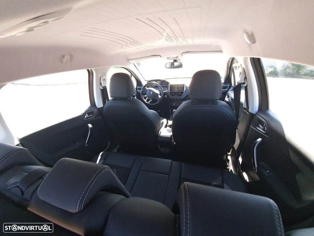 Peugeot 2008 PureTech 110 Stop&Start Allure - 15