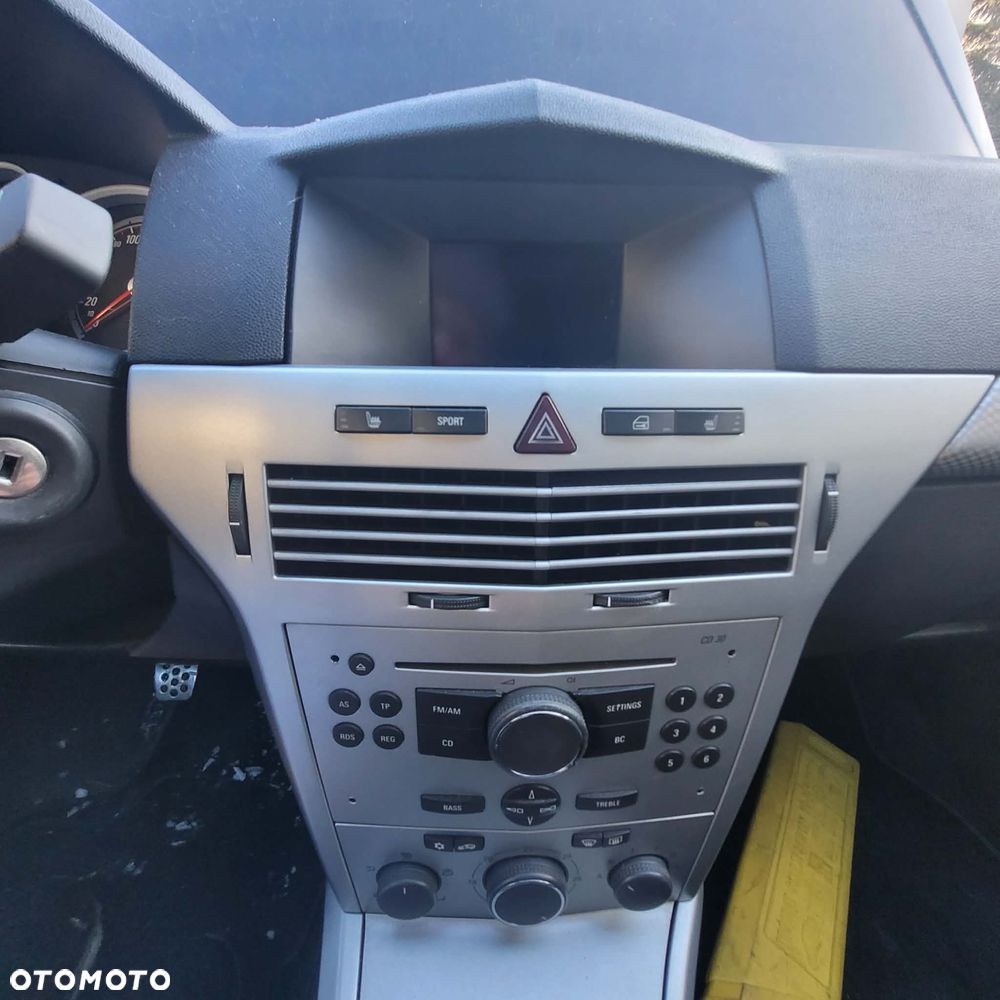 Opel Astra 2.0 T Sport - 7