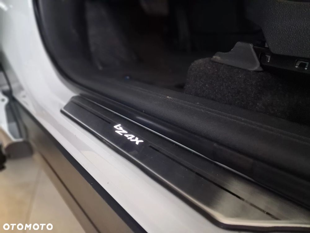 Toyota bZ4X 73.1kWh 4x4 Executive - 15