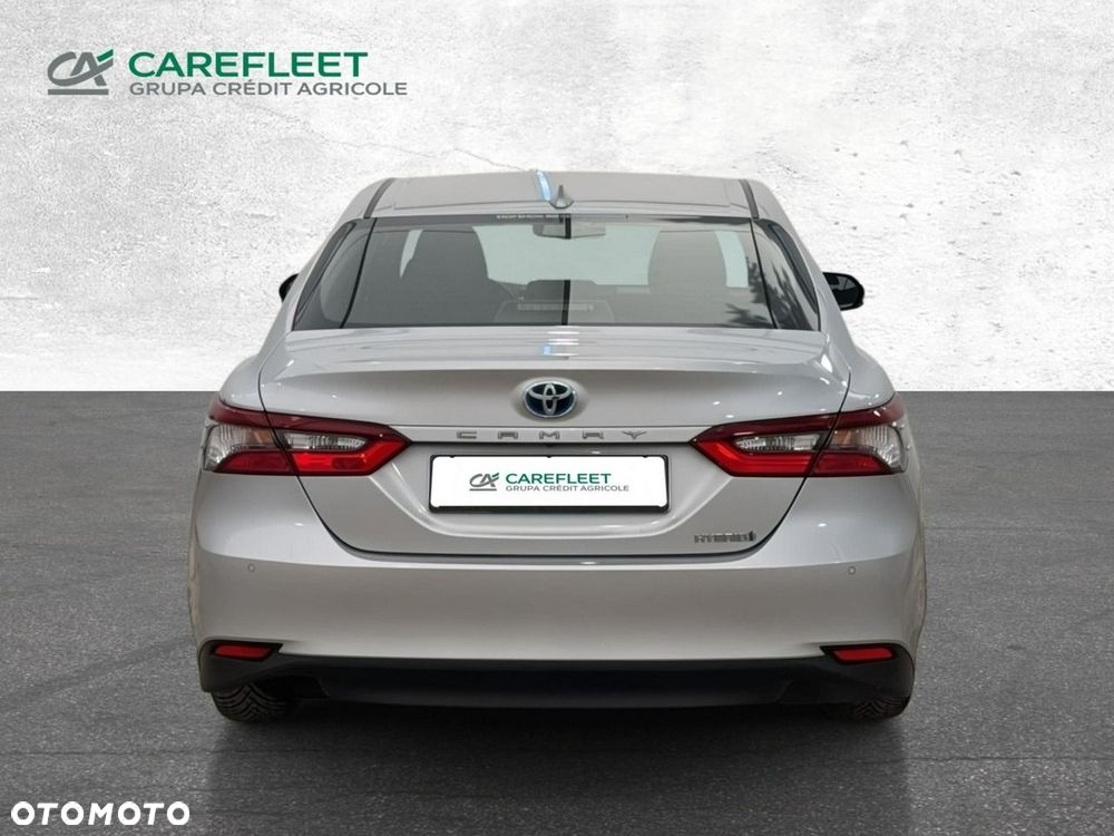 Toyota Camry - 6