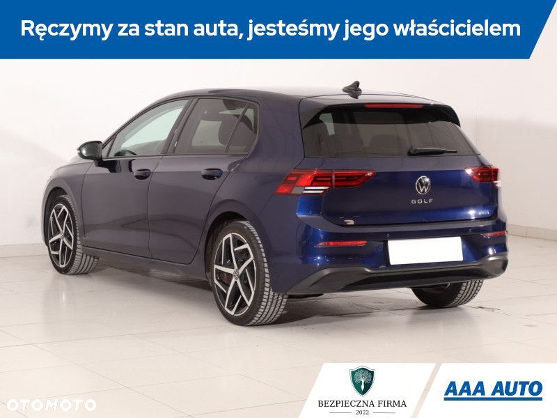 Volkswagen Golf - 6