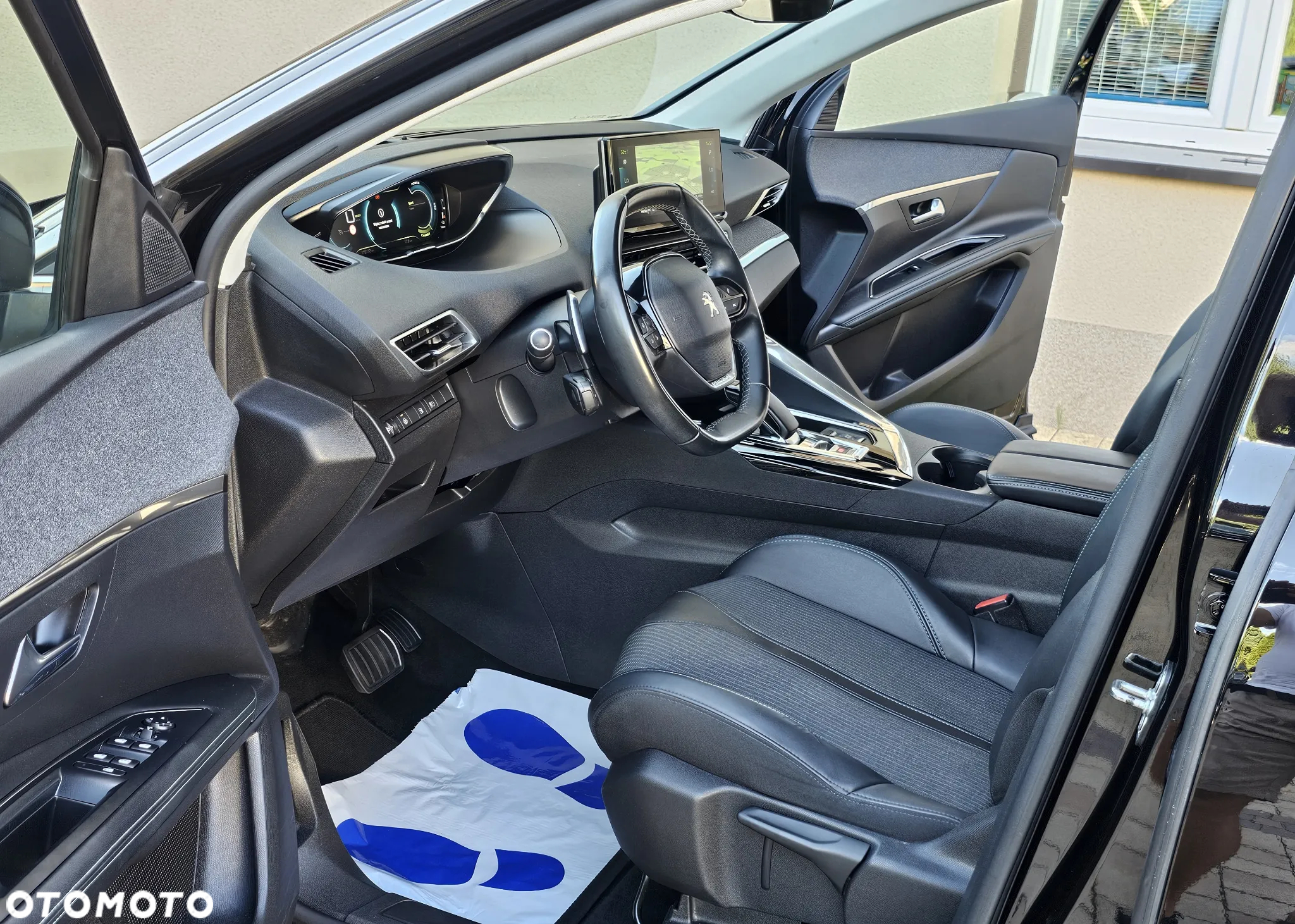 Peugeot 3008 Hybrid 225 e-EAT8 Allure Pack - 19