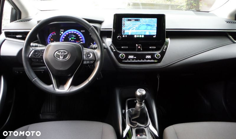 Toyota Corolla 1.5 Comfort - 36