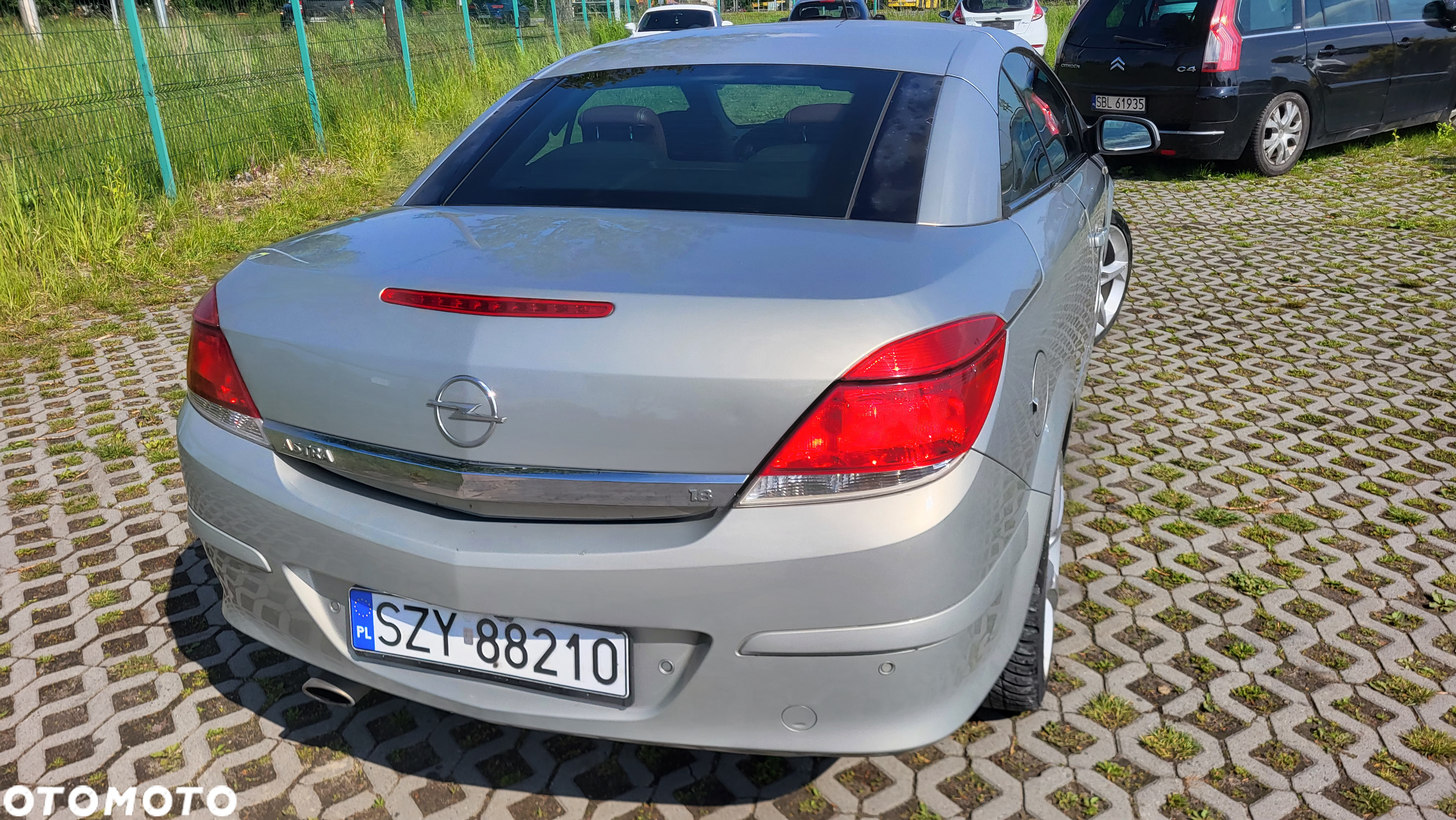 Opel Astra Twin Top 1.8 Cosmo - 30