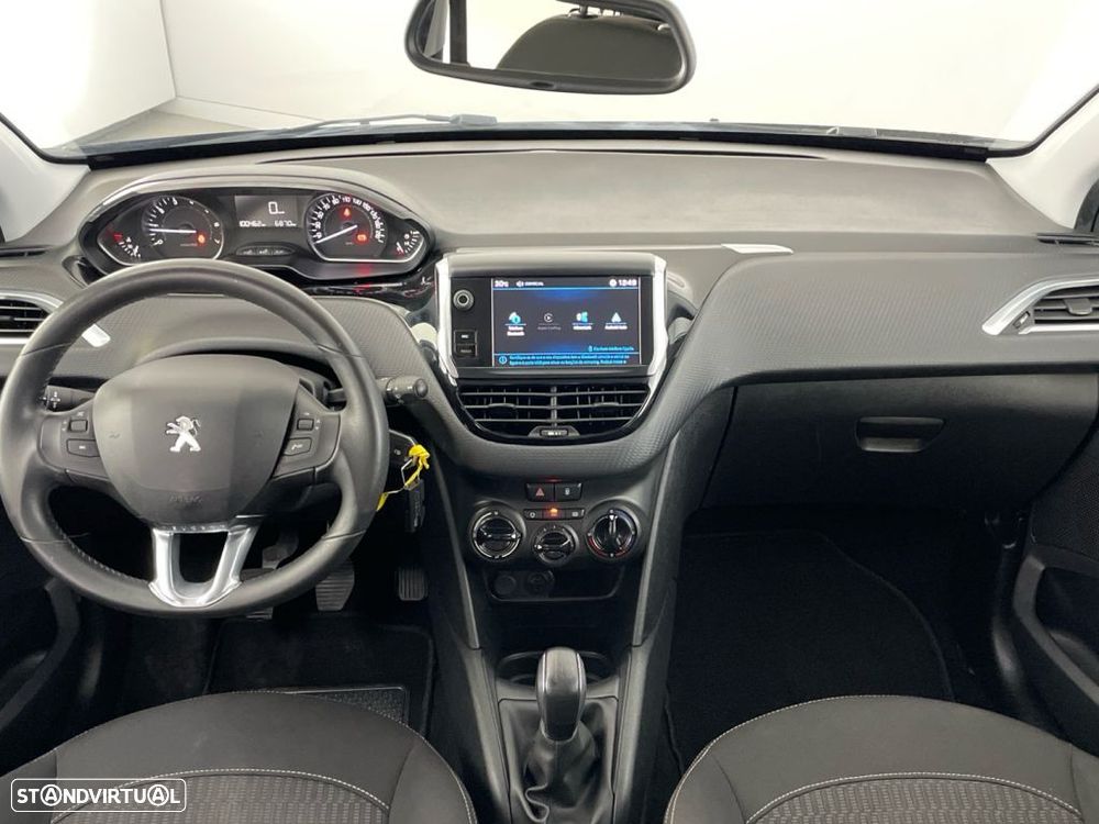 Peugeot 208 1.2 PureTech Style - 10