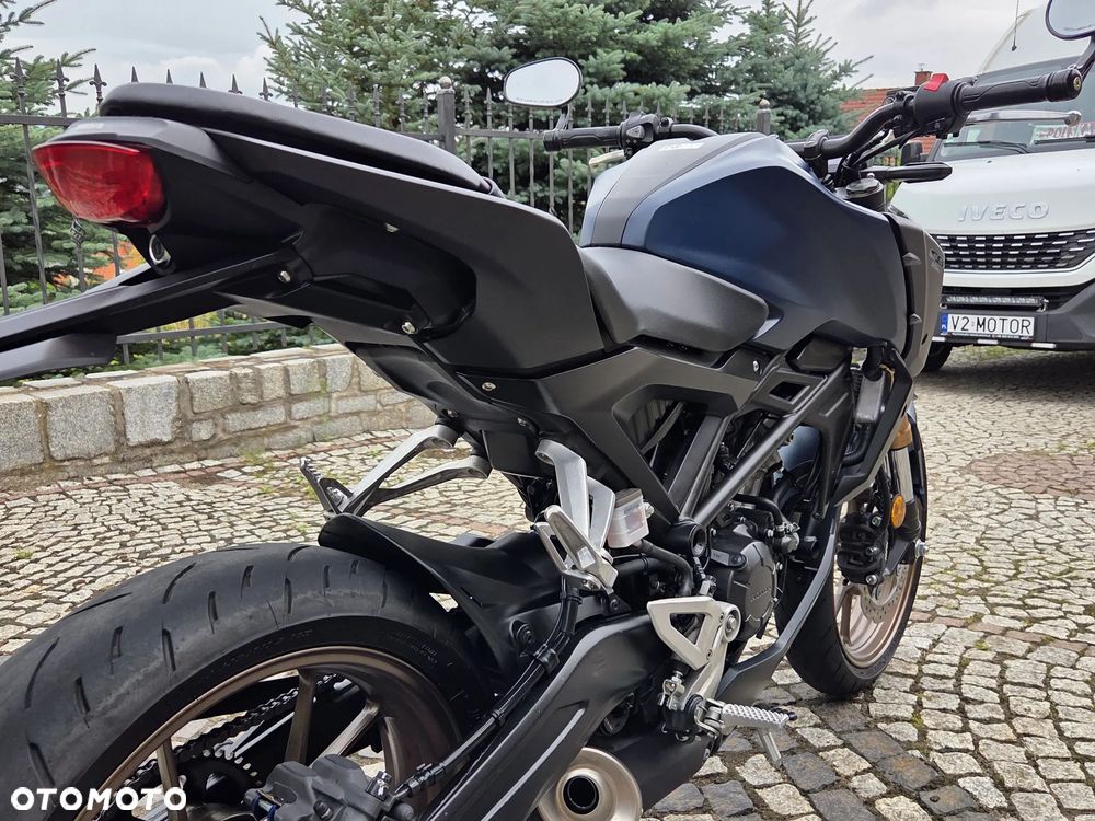 Honda CB - 37