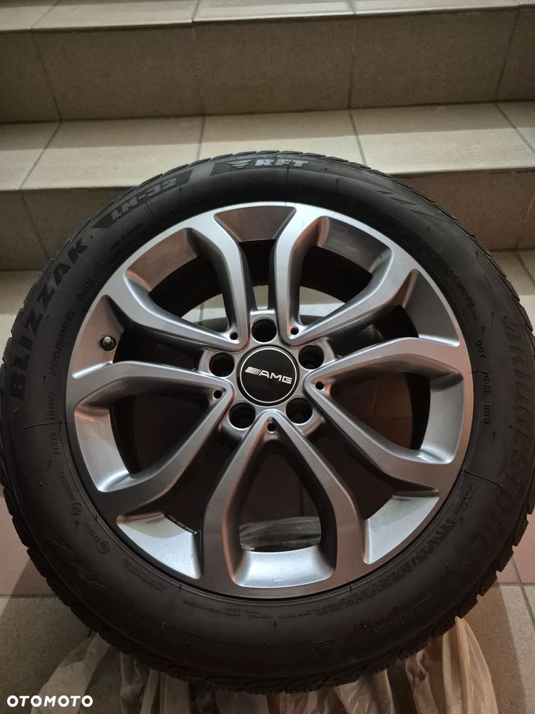 Mercedes-Benz CLA 180 7G-DCT AMG Line - 13