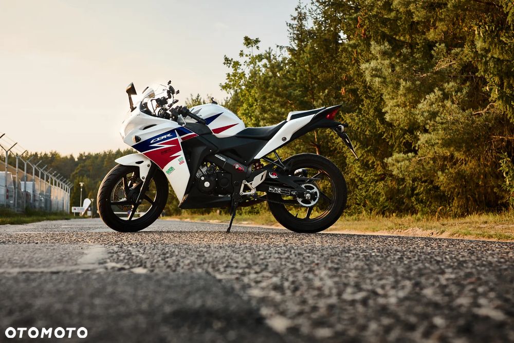 Honda CBR - 14
