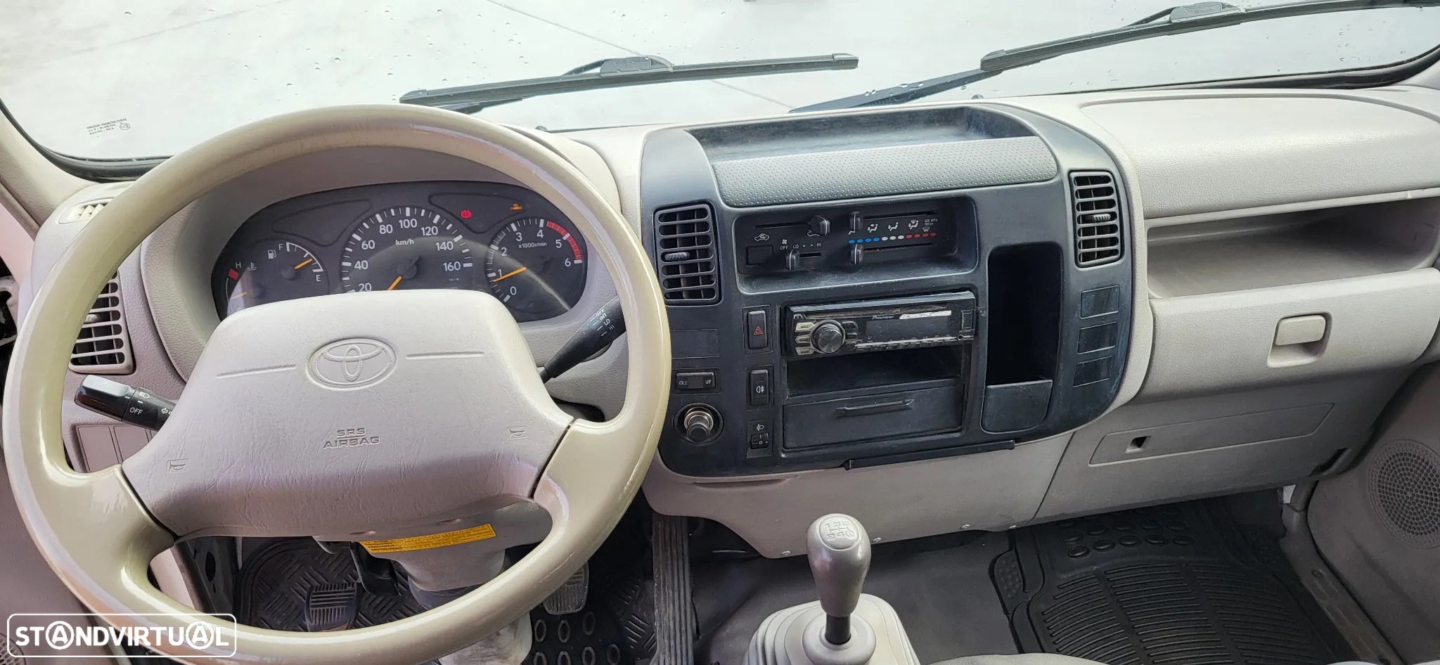 Toyota Dyna Tribasculante - 16